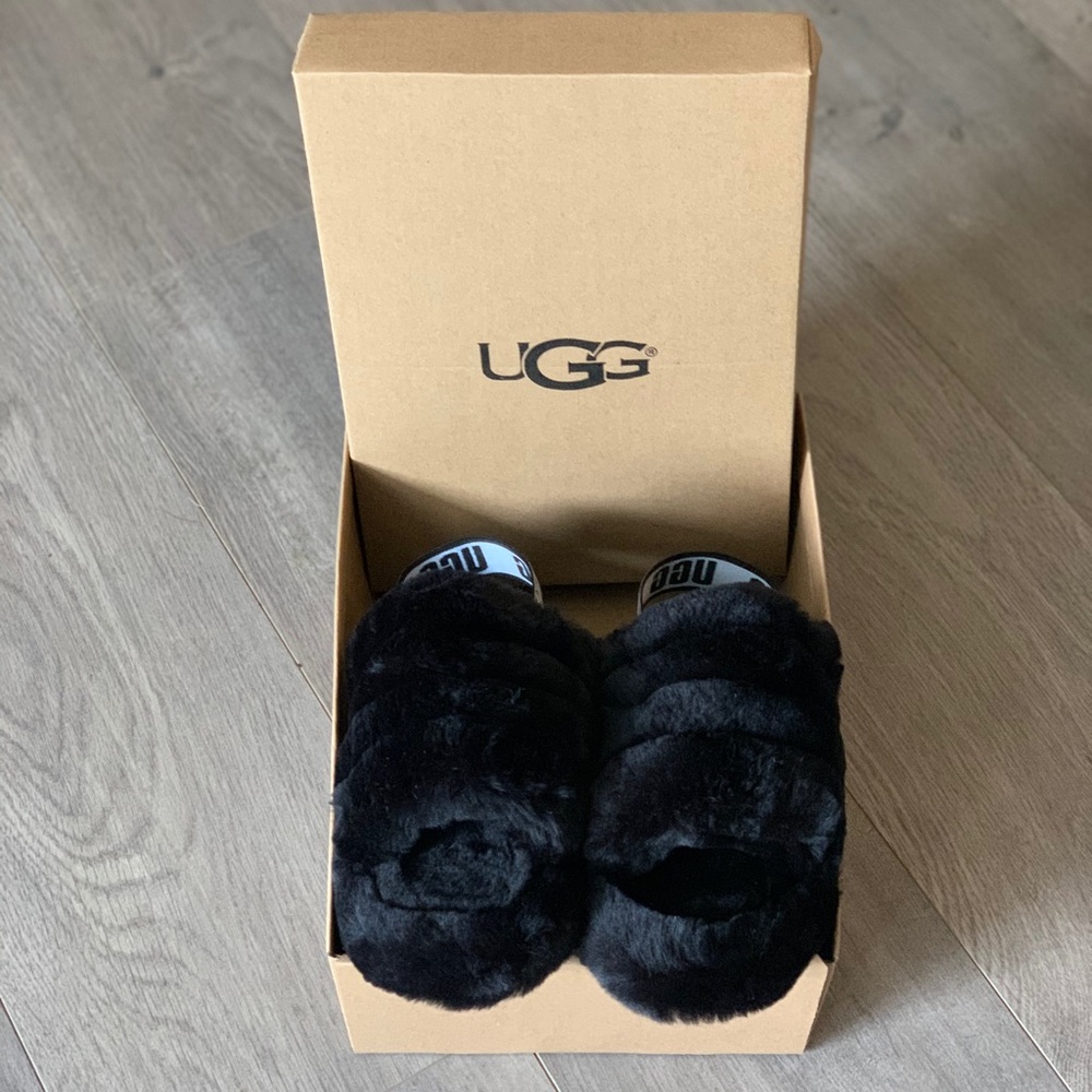 Ugg Fluff Yeah Slides